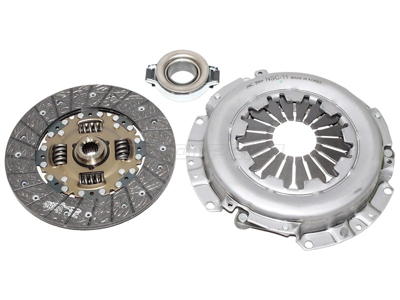 Комплект сцепления Nissan AD 90-99 / Almera 00-06