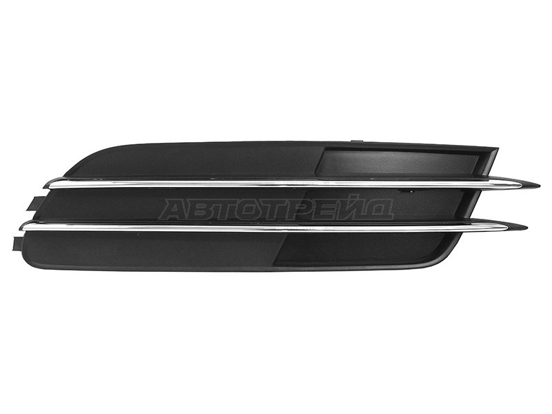 Заглушка бампера Audi A6 10-14 (Спереди / Справа)