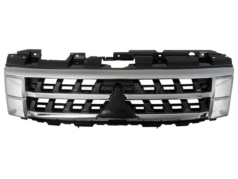 Решетка радиатора Mitsubishi Pajero 14-20