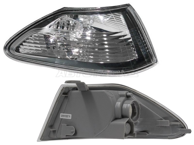 Поворот Toyota Carina (T210) 97-01 (Справа / Чёрный)