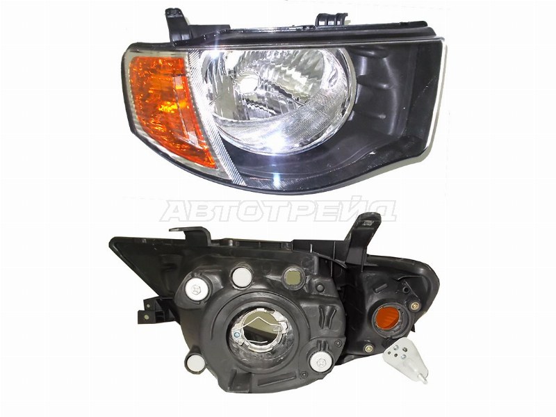 Фара Mitsubishi L200 07-14 / Triton 06-11 (Справа / Галоген / Ручная регулировка)
