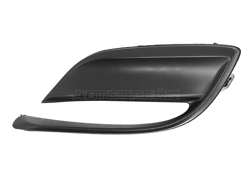 Заглушка бампера Mazda 3 16-19 / Axela 16-19 (Спереди / Справа)