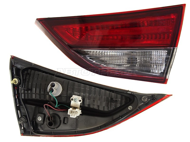 Фонарь в крышку багажника Hyundai Elantra 13-16 (Справа)