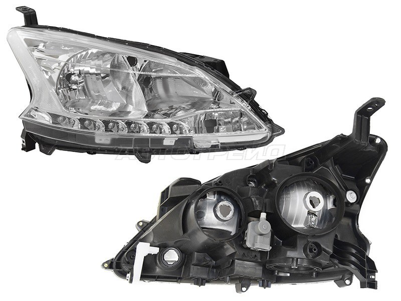 Фара Nissan Sentra 12-19 / Sylphy 12-20 (Справа / Галоген / С электрокорректором)
