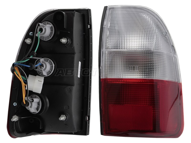 Фонарь задний Mitsubishi L200 96-05 (Справа)