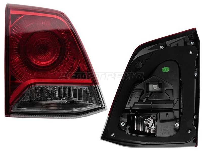 Фонарь в крышку багажника Toyota Land Cruiser (J200) 12-15 (Слева)