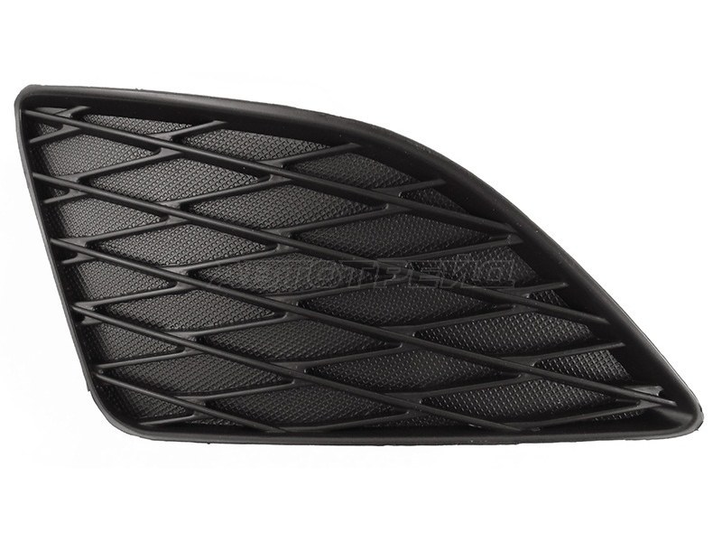 Заглушка бампера Toyota Corolla (E150) 06-10 / Corolla USA (E140) 08-10 (Спереди / Справа)