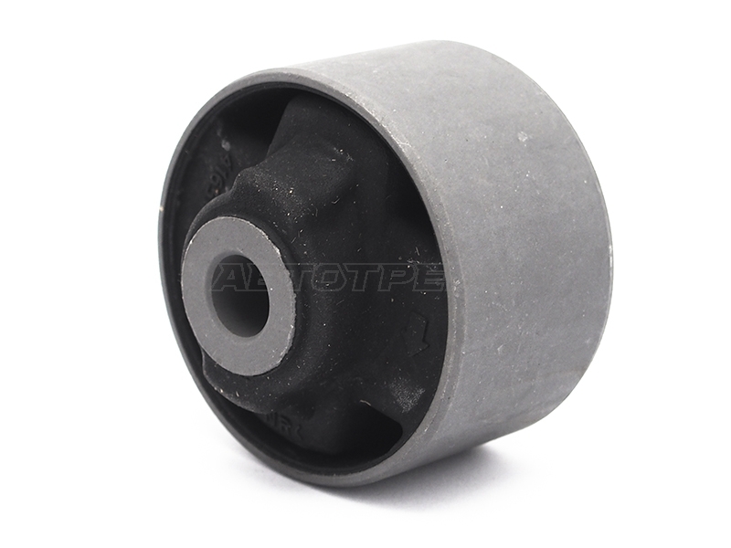 Сайлентблок Toyota Corolla (E150) 06-13 / RAV4 05-13 (Справа=Слева)