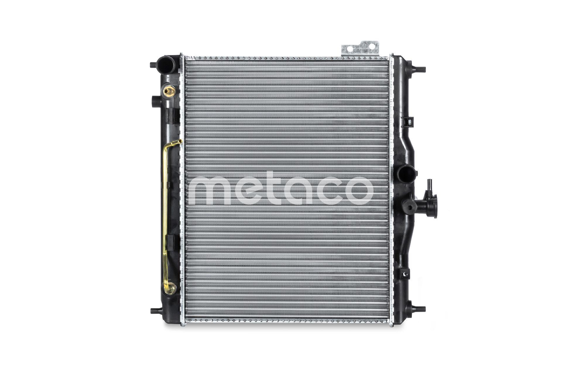 Радиатор основной HYUNDAI GETZ 2002-2005 AT+AC Metaco