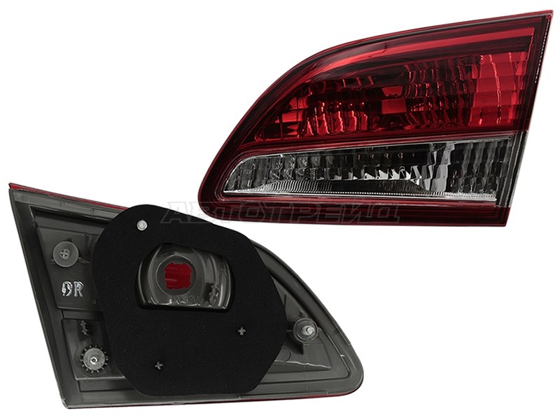 Фонарь в крышку багажника Nissan Almera 12-19 (Справа)