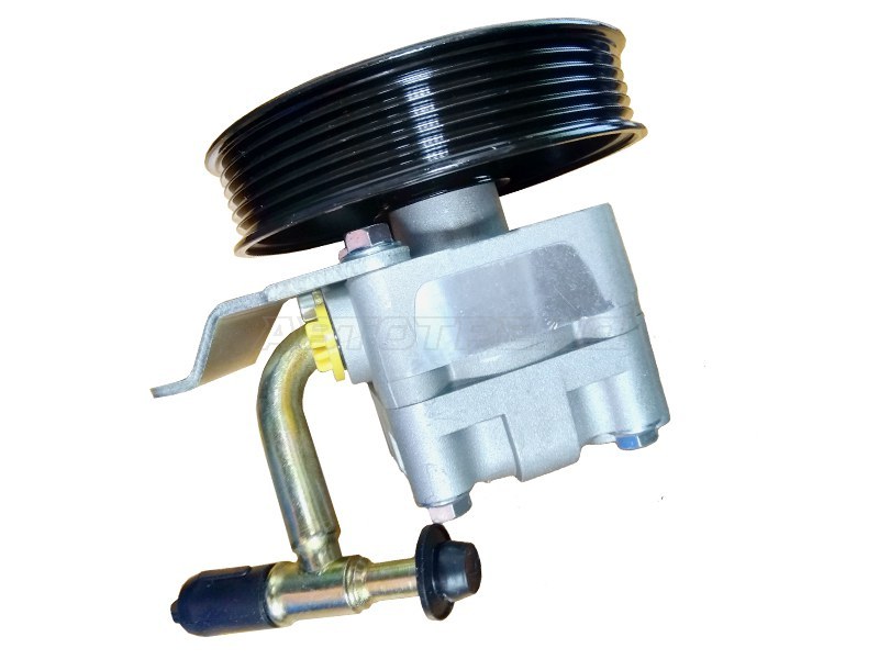 Насос ГУР Nissan Elgrand 00-10