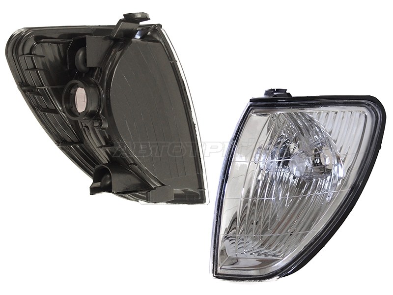 Габарит Toyota Land Cruiser (J100) 98-05 / Land Cruiser Cygnus 98-05 (Слева)