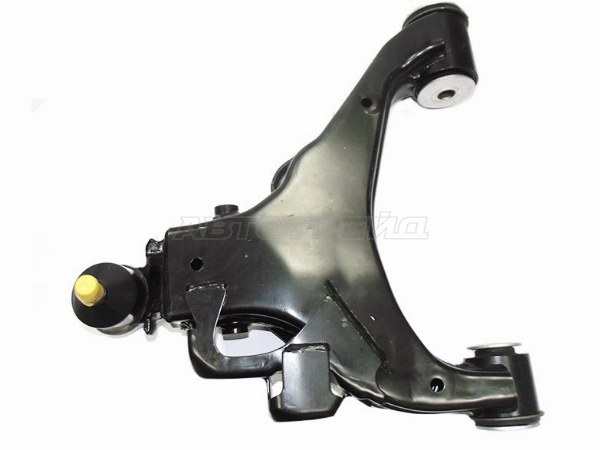 Рычаг подвески Toyota Land Cruiser (J200) 07-21 / Lexus LX 07-23 (Спереди / Слева)