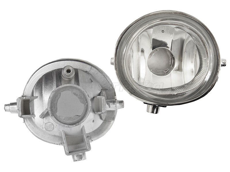 Фара противотуманная (Справа) Mazda 3 13-16 / CX-5 11-17