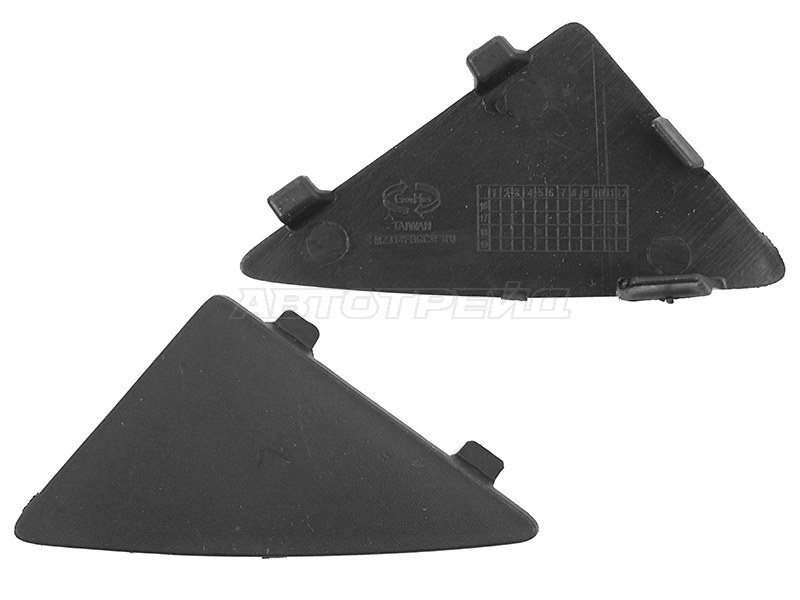 Заглушка бампера Mazda 3 13-16 / Axela 13-16 (Спереди / Справа)