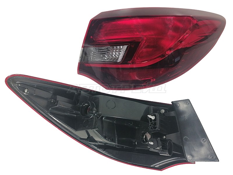 Фонарь задний Opel Astra 12-15 (Справа / 4D SED)